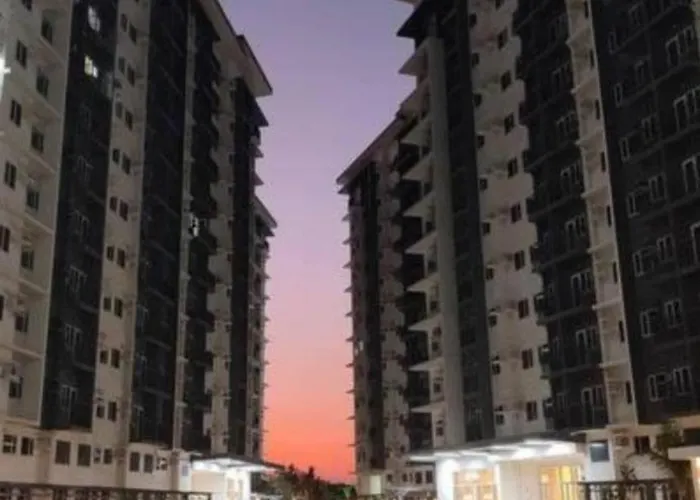 Deluxe Two-Bedroom Apartment